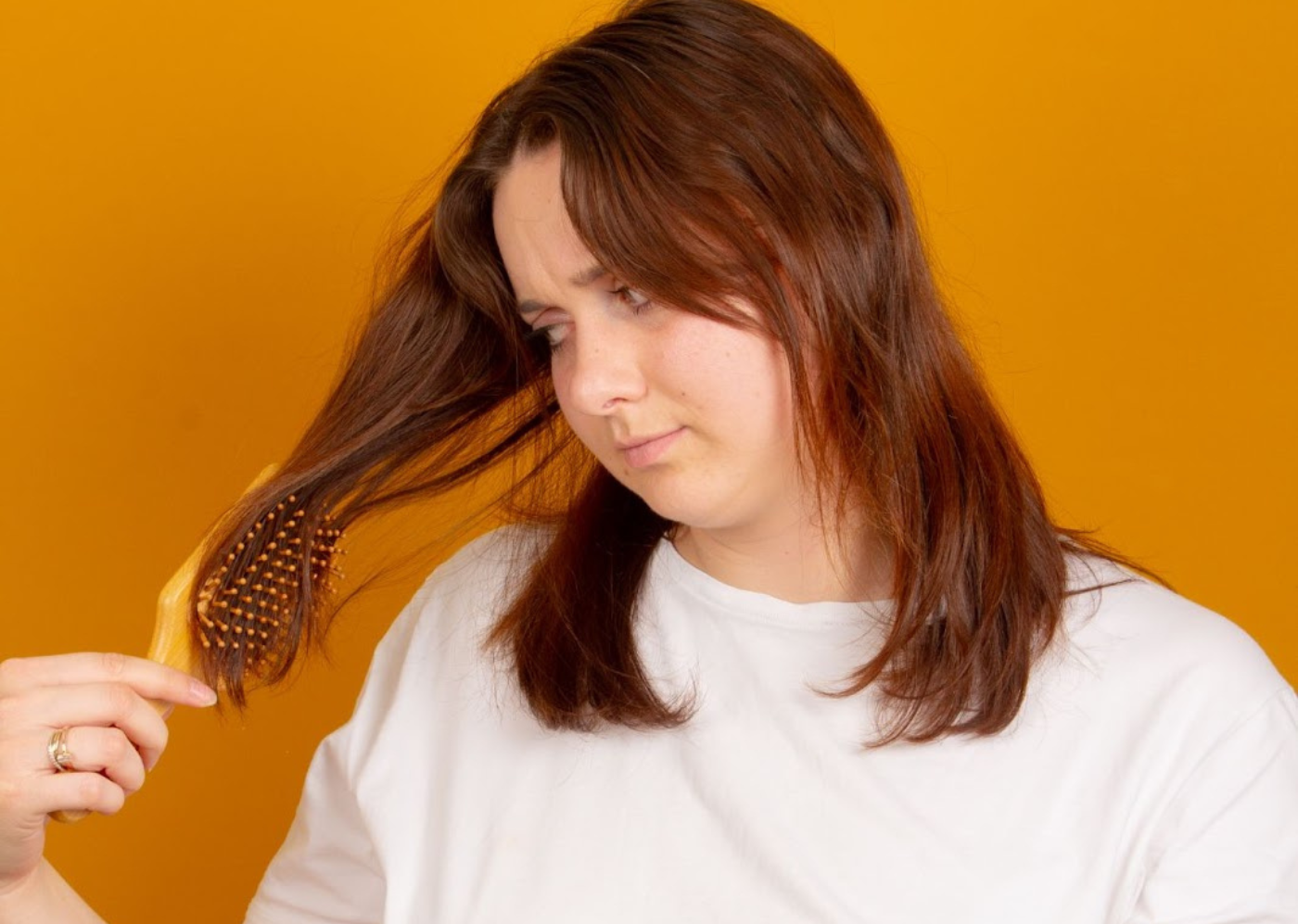 Les 5 habitudes qui abîment vos cheveux sans que vous le sachiez !